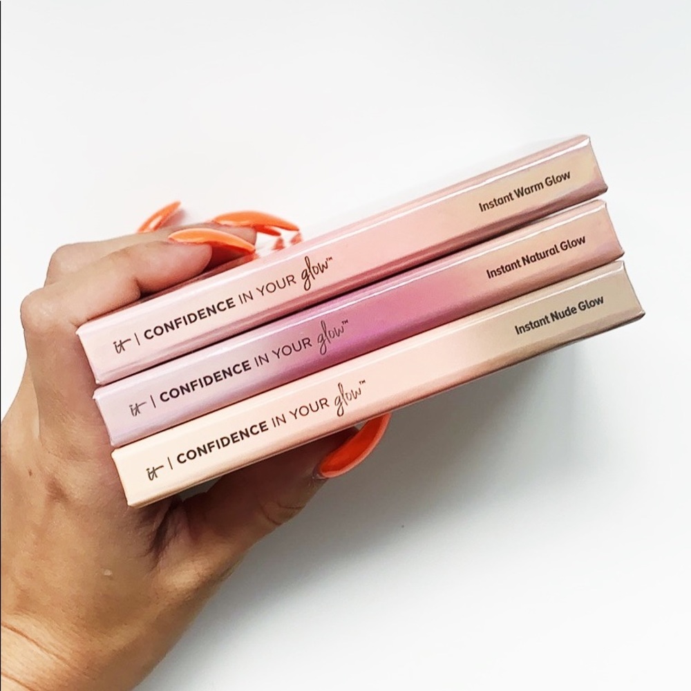 It Cosmetics Confidence in Your Glow Bundle